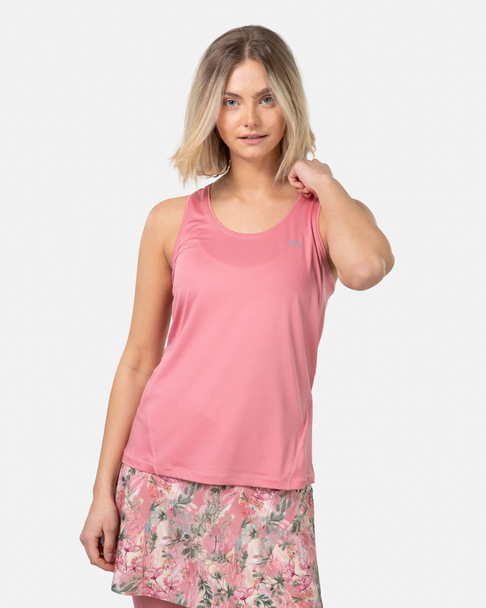 Best Sale Nora 2.0 Tanktop T-Shirts and Tops